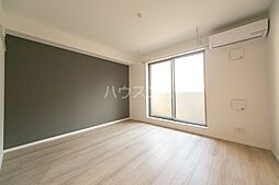 小竹レジデンス 101 1階ワンルームのリビング/ダイニング