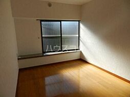 メゾンクレール 2階ワンルームのリビング/ダイニング