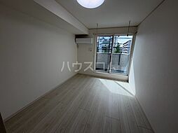 アイフラット 202 2階1Kのリビング/ダイニング