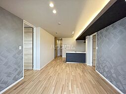 ラウンドアバウト安城 301 3階2LDKのリビング/ダイニング