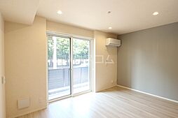 コニフェールI 105 1階1LDKのリビング/ダイニング