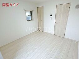 グランメゾン東川口 1階1Kのリビング/ダイニング