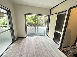 ランドハイム 2-102 1階2DKのリビング/ダイニング