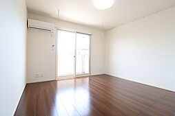 エクセレンテ丘里 103 1階ワンルームのリビング/ダイニング