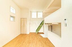 ｃｈａｌｅｔ　涼風テラス 102 2階1Kのリビング/ダイニング