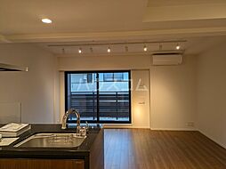 JR総武線 千駄ケ谷駅 徒歩6分の賃貸マンション