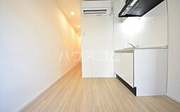 東京メトロ千代田線 代々木上原駅 徒歩3分の賃貸マンション 3階ワンルームのリビング/ダイニング