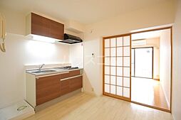 スターハイツ芦花公園 102 1階1DKのリビング/ダイニング