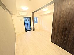 アジールコート都立大学 214 1階1LDKのリビング/ダイニング