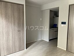 Ａｌｉｖｉｓ浦安 407 4階ワンルームのリビング/ダイニング