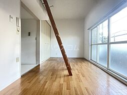 ラ・ティーブSEKI 103 1階ワンルームのリビング/ダイニング