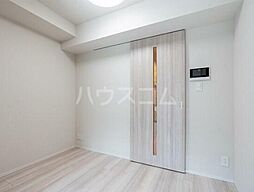 コンフォリア・リヴ東中野 402