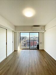 Alivis東瑞江 6階2LDKのリビング/ダイニング