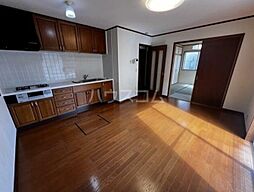 深大寺東町戸建 A 1階4LDKのリビング/ダイニング