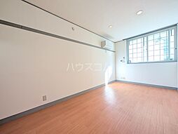 スタービレッジII 103 1階ワンルームのリビング/ダイニング