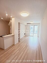 パラッツオ　Ａ 102 1階1LDKのリビング/ダイニング