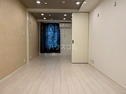 小田急小田原線 参宮橋駅 徒歩7分の賃貸マンション 1階1LDKのリビング/ダイニング