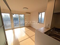 エトワール・ベガ 102 1階1LDKのリビング/ダイニング