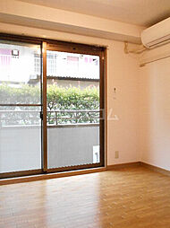 フォレスト・フィールド 205 2階3DKのリビング/ダイニング