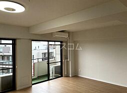 こまえグリーンプラザ 402 4階1LDKのリビング/ダイニング