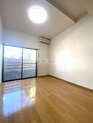 Tフラット 103 1階1Kのリビング/ダイニング