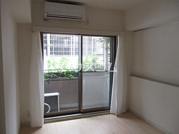 ウインベルソロ梅ヶ丘 204 2階1Kのリビング/ダイニング