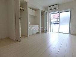 リブリ・スクルド 102 1階1Kのリビング/ダイニング