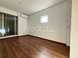 アズール西八王子 301 3階1Kのリビング/ダイニング