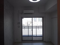 エステムコート難波サウスプレイスVIIIハイド 908 9階1Kのリビング/ダイニング