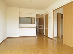 グランツユー 101 1階1LDKのリビング/ダイニング