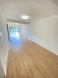 メロディーハイム長岡京 110 1階2LDKのリビング/ダイニング