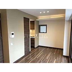 JR東海道本線 金山駅 徒歩6分の賃貸マンション 6階ワンルームのリビング/ダイニング