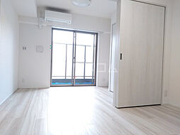 京王線 調布駅 徒歩9分の賃貸マンション 2階2Kのリビング/ダイニング