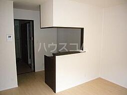 フィカーサ鎌倉 102 1階ワンルームのリビング/ダイニング