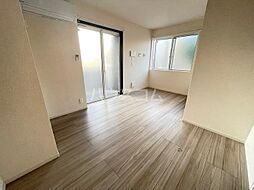 Polykatoikia N 301 3階1LDKのリビング/ダイニング