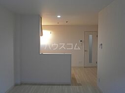 メゾン・ドゥ・パサージュ 1階2LDKのリビング/ダイニング