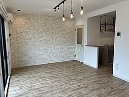 プレステージＢ B103 1階1LDKのリビング/ダイニング