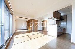 フルール　セゾン 302 3階2LDKのリビング/ダイニング