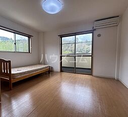 ヒューマンヒルズIII 207 2階1Kのリビング/ダイニング