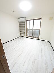 ソレイユ飛鳥山 101 1階1Kのリビング/ダイニング