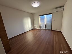 アムール　サヴァ 203 2階1Kのリビング/ダイニング