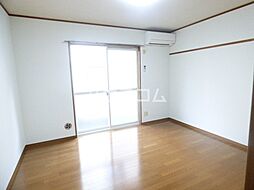 京成本線 京成大久保駅 徒歩23分の賃貸アパート 2階1Kのリビング/ダイニング