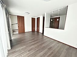 レオーネ 1 1階3LDKのリビング/ダイニング