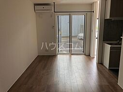 サザン・フォレスト 103 1階1Kのリビング/ダイニング