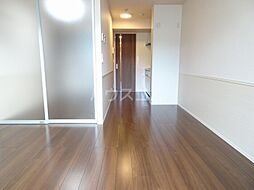 オルフェーヴル 2階1LDKのリビング/ダイニング