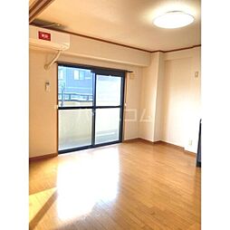 クレストハイム引山 301 3階3DKのリビング/ダイニング