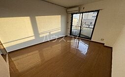 プレミールＳ 4階1Kのリビング/ダイニング