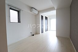 ｃｏｒｕｍ 5階1LDKのリビング/ダイニング