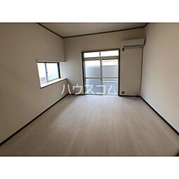 ピュアハウス三山 1階1Kのリビング/ダイニング