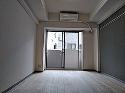 Ｔ’ｓ　ｇａｒｄｅｎ武蔵小杉 1階1Kのリビング/ダイニング